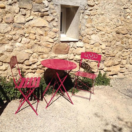 Chambre D'Hote Geiko Cabrieres-d'Aigues Exterior foto